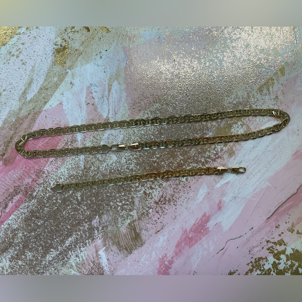 San Tropez Unisex gold plated heavy chain and bracelet